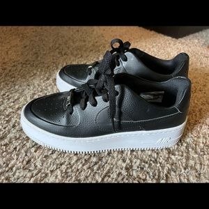 Nike Air Force 1 Black Size 7.5